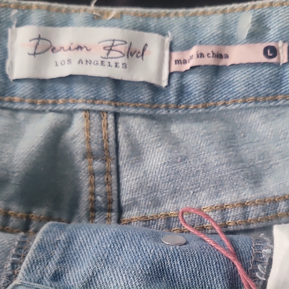 Light Blue Distressed Denim Shorts - Picture 10 of 16